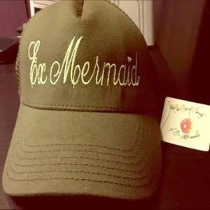 EX MERMAID TRUCKER HAT